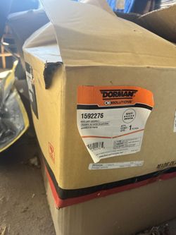 Dorman 1592276 Driver Side Headlight – Fits 07–14 Tahoe/Suburban/Silverado (NEW)