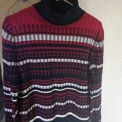 Woman's Sweater 
