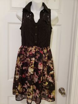Women's Dress Size Medium