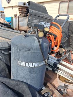 Central Pneumatic Upright Air Compressor