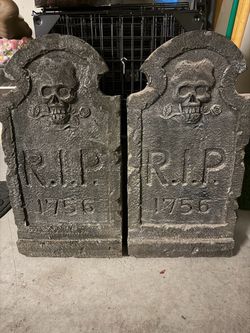 Halloween Tomb Stones