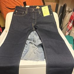 Have This Levis. 32x29 502 Taper Jeans They Sell For $69 Brand New Letting Them Go For $30 Bucks