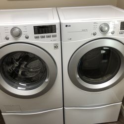Washer And Gas Dryer 