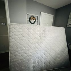 Queen Mattress For Sale!!