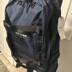 (brand new) Ronyes Skateboarding Backpack 