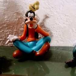 Disney Goofy figurines 3