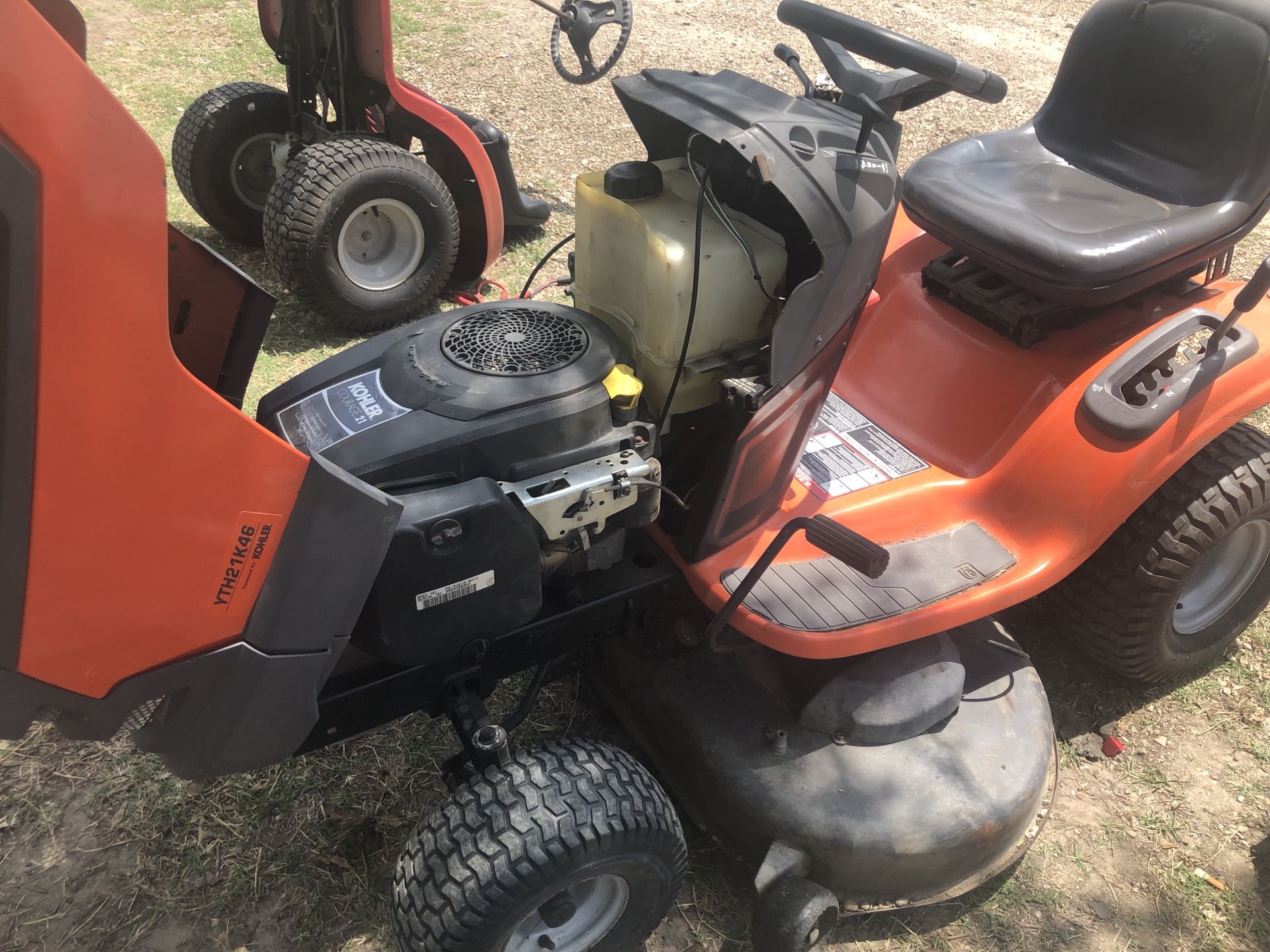 Lawn mowers weed eater tractors for Sale in Terrell TX OfferUp