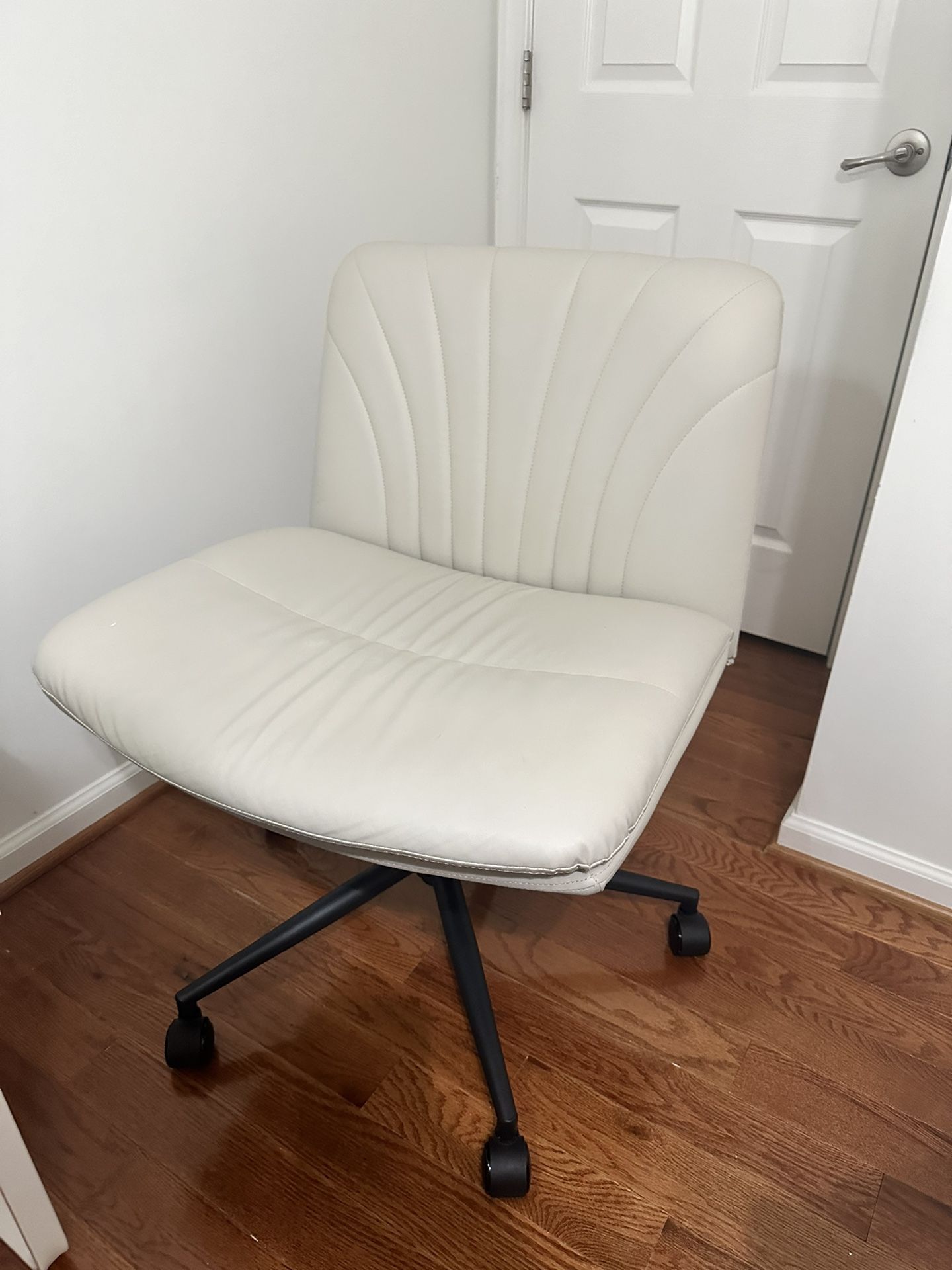 Armless-Office Desk Chair with Wheels