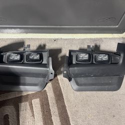 Bronco Raptor Front Bumper Corners w/ Rigid Lights – OEM Takeoffs