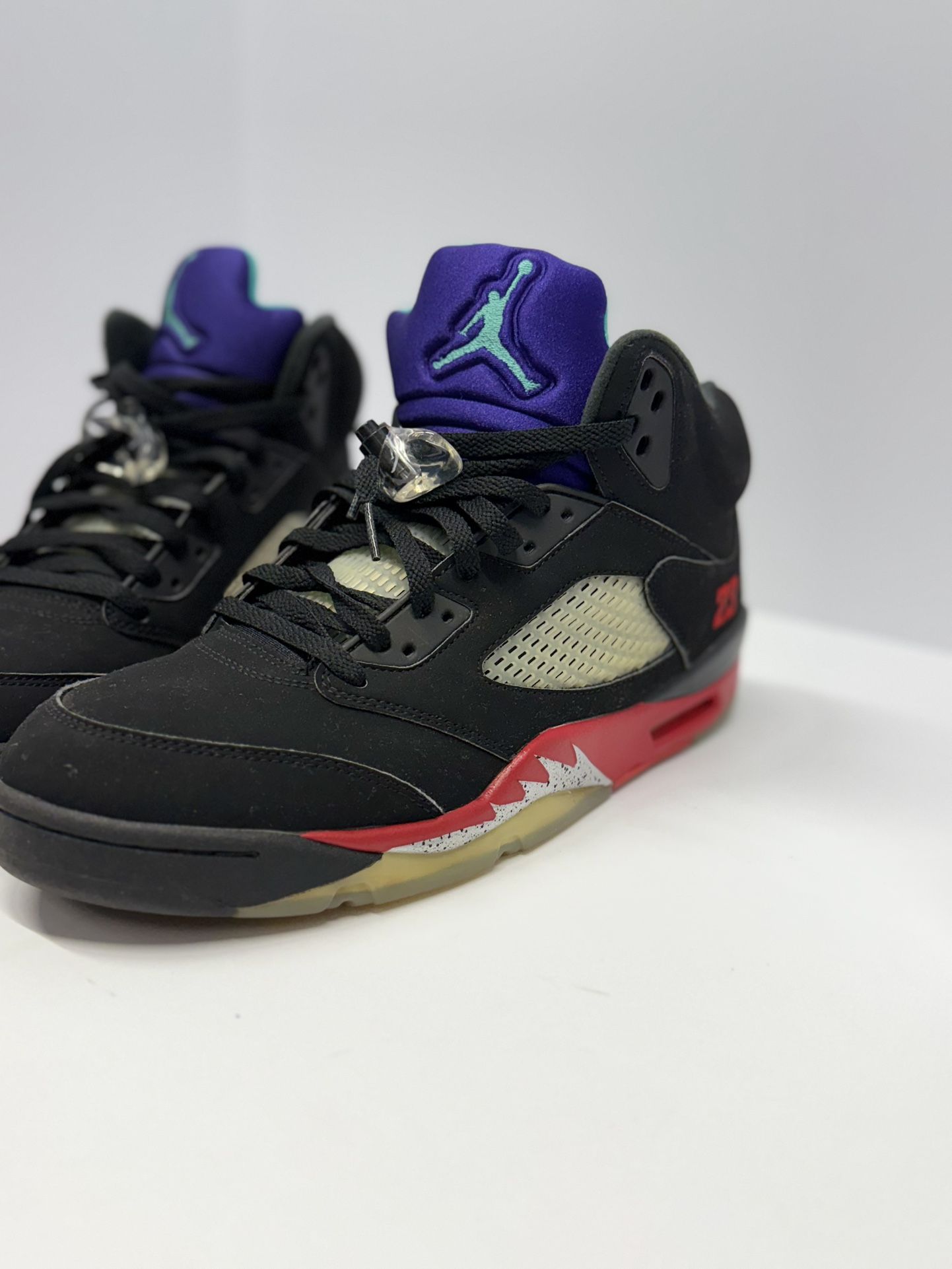 NIKE AIR JORDAN RETRO TOP 2020 BLACK GRAPE FIRE RED SIZE 11,5 OG