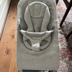 Ergobaby Evolve 3-in-1 Bouncer
