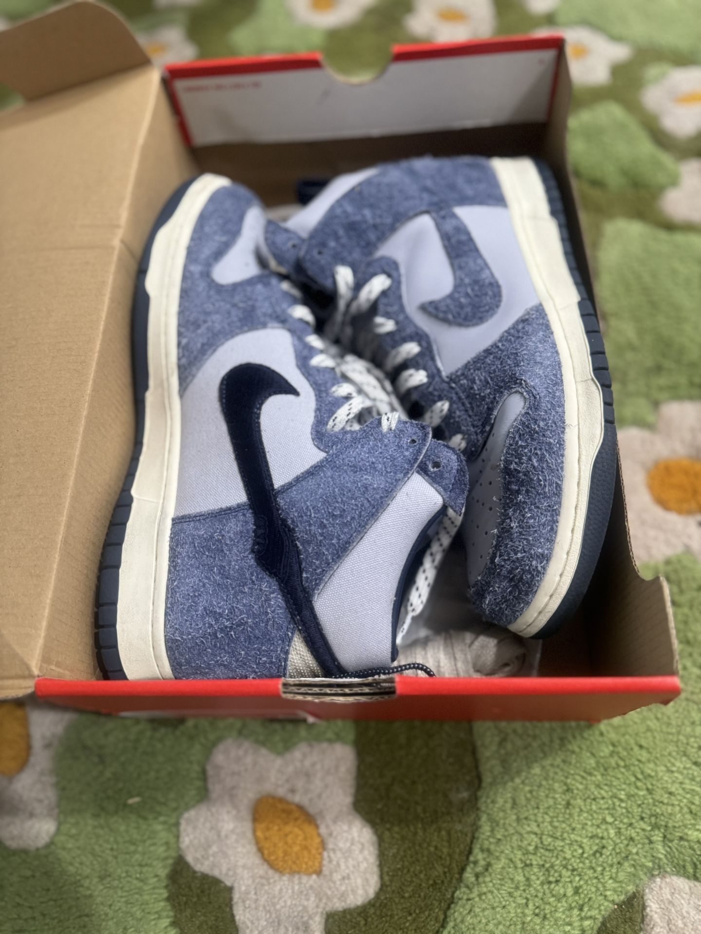 Nike Dunk Hi Notre