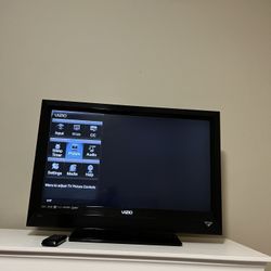 Vizio 32” LCD HDTV - E321vl 32” LCD 720p 60hz HDTV