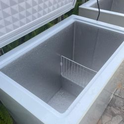 Magic Chef Freezer / Congeladora