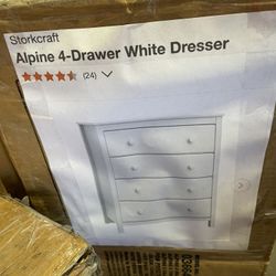SaleSumo Alpine 4-Drawer White Dresser