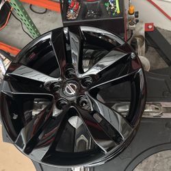 17” Altima Rims Gloss Black Firm Price,,,,