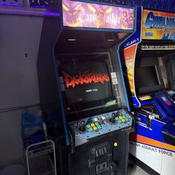 Dark Stalkers Arcade cabinet  