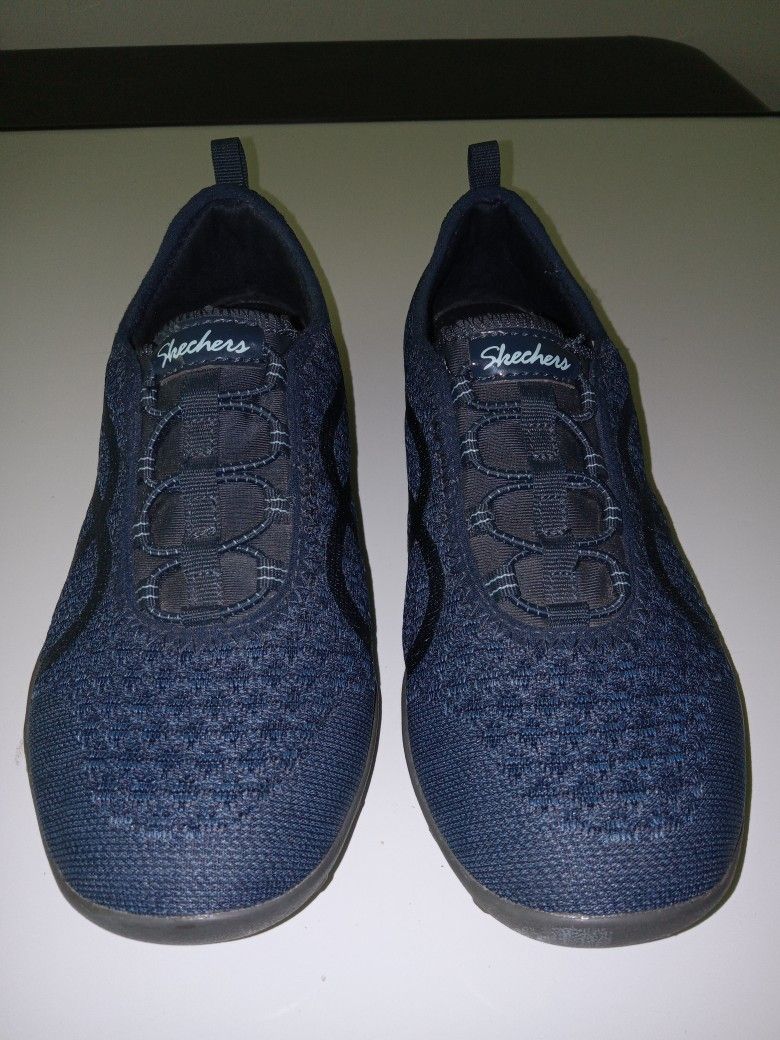 SKECHERS BLUE SLIP-ON SNEAKERS WOMAN'S SIZE 8
