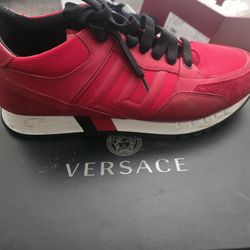 Men's shoes, make me an offer.