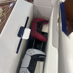1 TB Digital Edition Ps5 With 2 Controllers And A 65 Inch Lg Smart Tv 