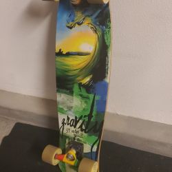 Gravity skateboard 
