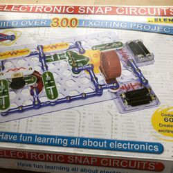 Snap Circuits - Electronics For kids