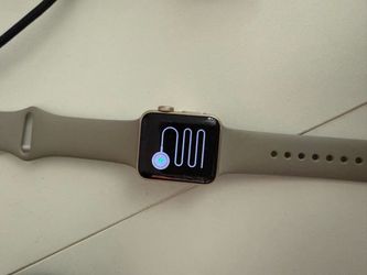 Apple Watch Series 2 38mm - Works great, charger not included