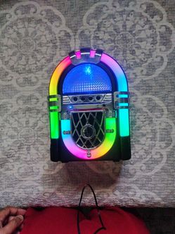 Retro Mini BT Jukebox Speaker with LED Lights