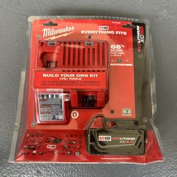 Milwuakee M18 Battery & Charger