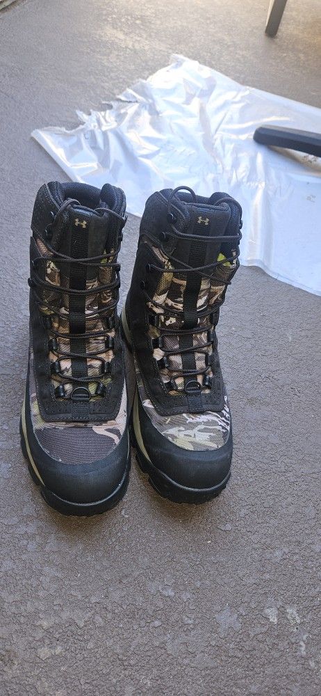 Under Armour Hunting/Hiking Boots