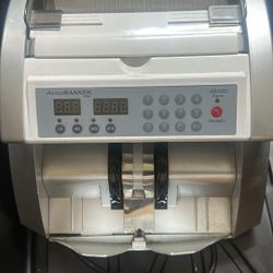 Accubanker
AB1050 Bill
Counter
