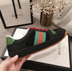 Men Tenis Shoe Size 43