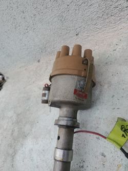 60's Mallory Distributor Dual Points