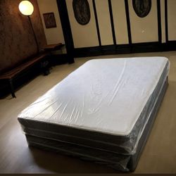 Queen Size Mattress 10 Inches Thick Excellent Comfort Also Available: Twin, Full And King New From Factory Delivery Available