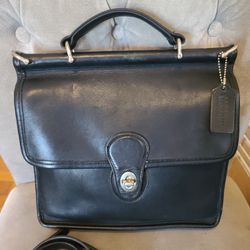 Vintage Coach Willis Leather Station