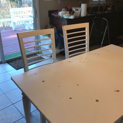 White Extendable Farmers Kitchen Table