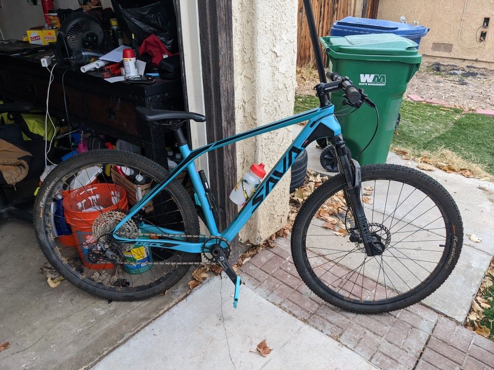 Savadeck Carbon Fiber Mountain Bike