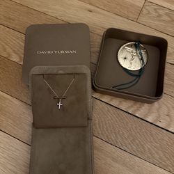 David Yurman 18-karat gold diamond necklace