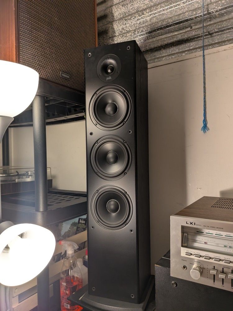 Polk Audio T50 Speakers