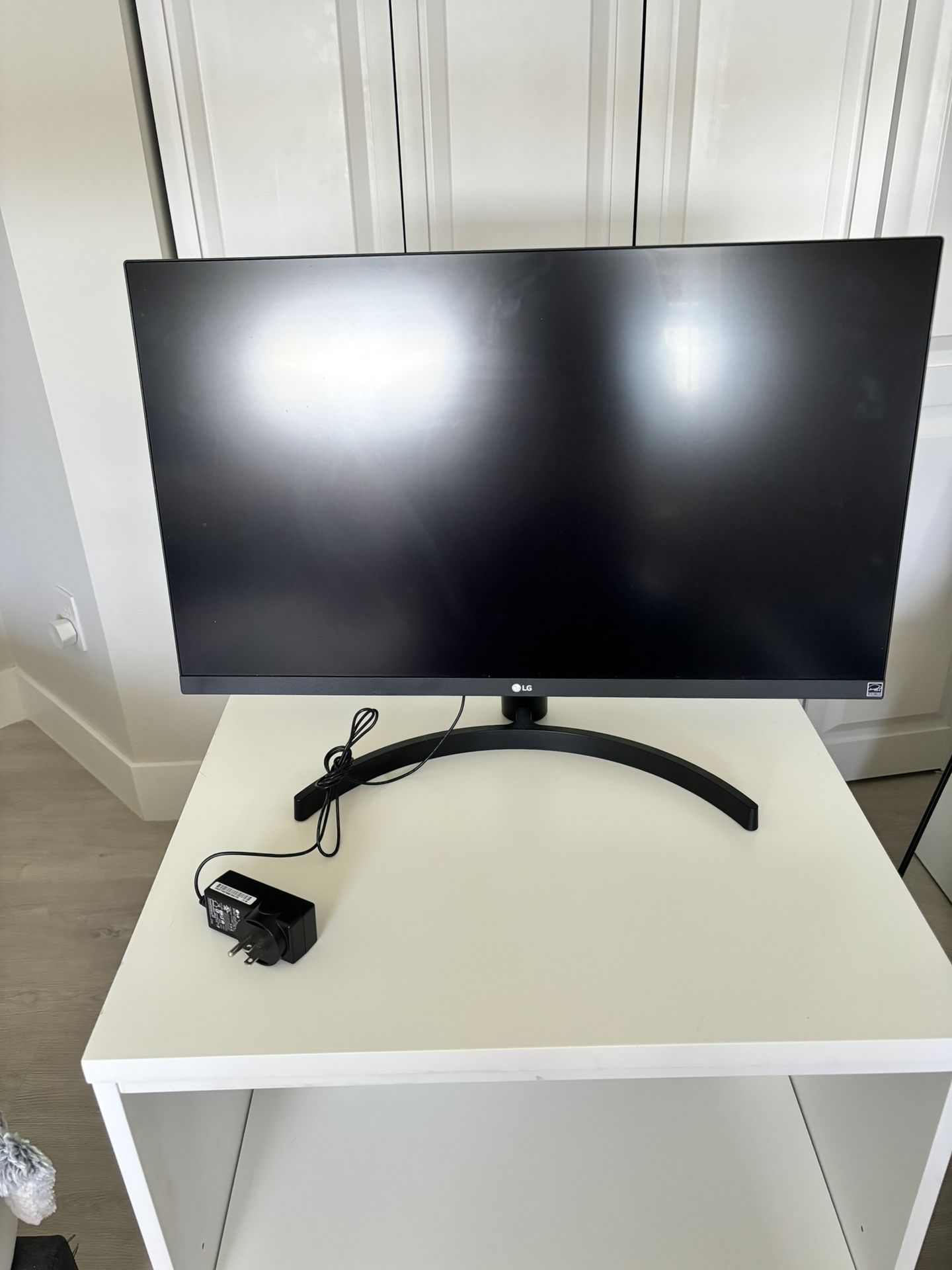 LG Computer Monitor