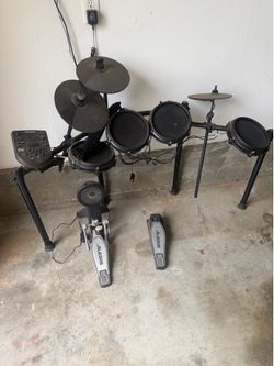 Alesis Electric Drum set