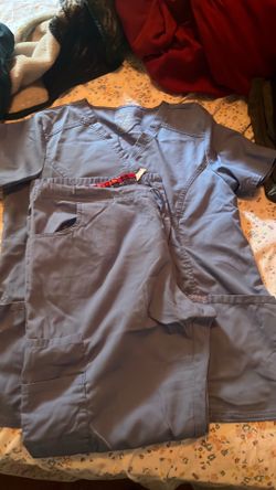 Dickies Medium scrub pants and shirt