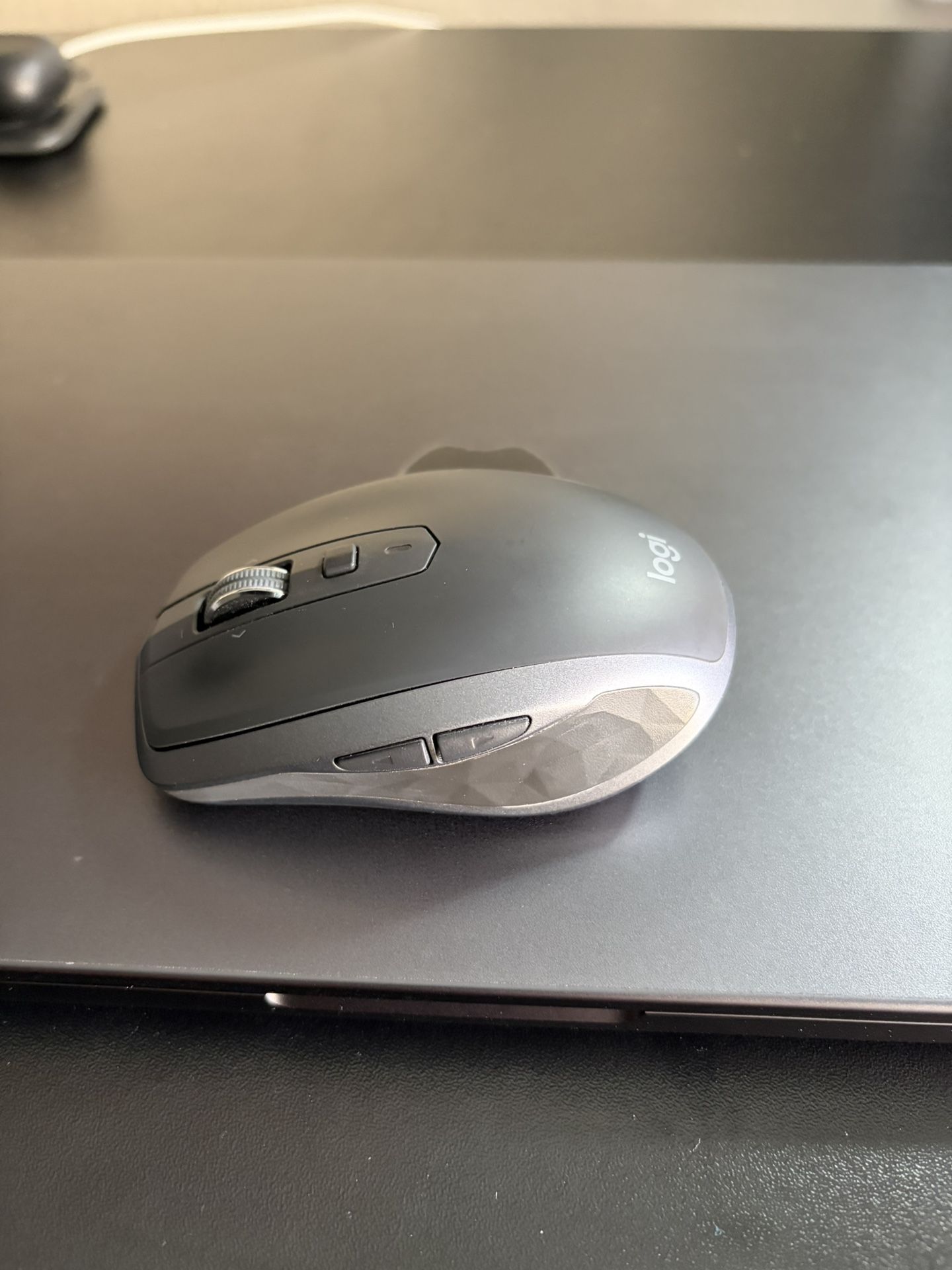 Logitech MX anywhere 2s Mouse