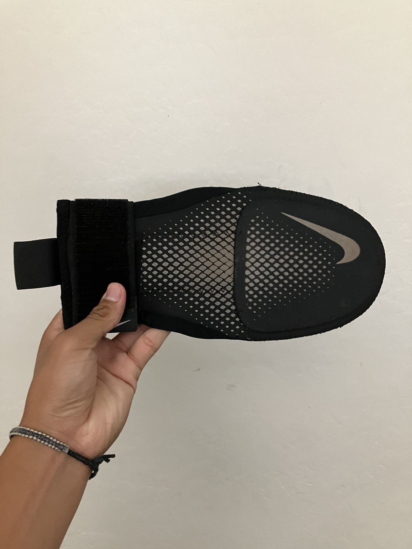 Nike Sliding Mitt