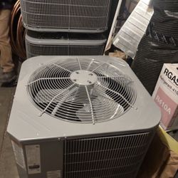 FURNACE AND HORIZONTAL COOLING STSTEM EVAPORATOR COIL. 