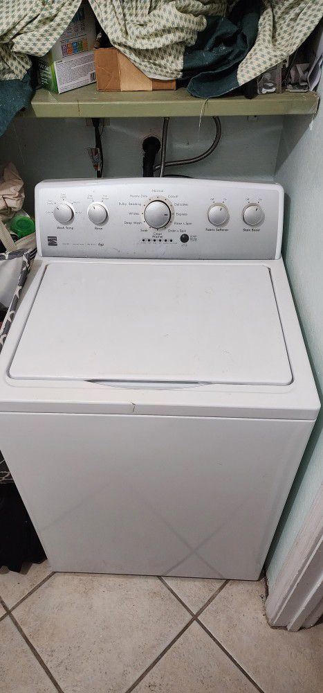 Kenmore 28" Washer with Triple Action Impeller and 4.3 Cubic Ft. Total Capacity, White  