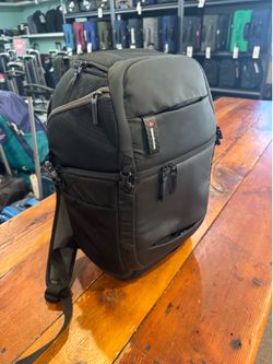 Manfrotto Professional Camera Backpack – Padded Dividers – Excellent Condition