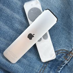 Apple Remote 3rd Gen 
