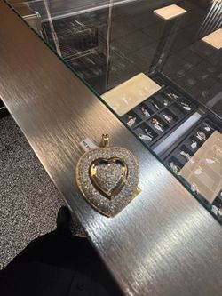 14K diamond pendant
