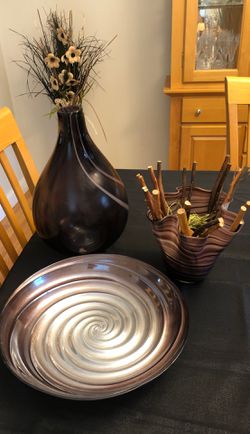 Vase bowl & additional smaller vase